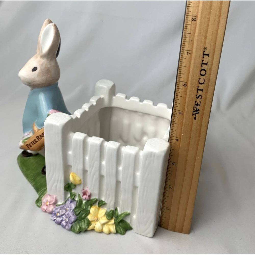 Peter Rabbit Ceramic Planter Teleflora 2001 Garden Fence Beatrix Potter Cachepot - Picture 9 of 10